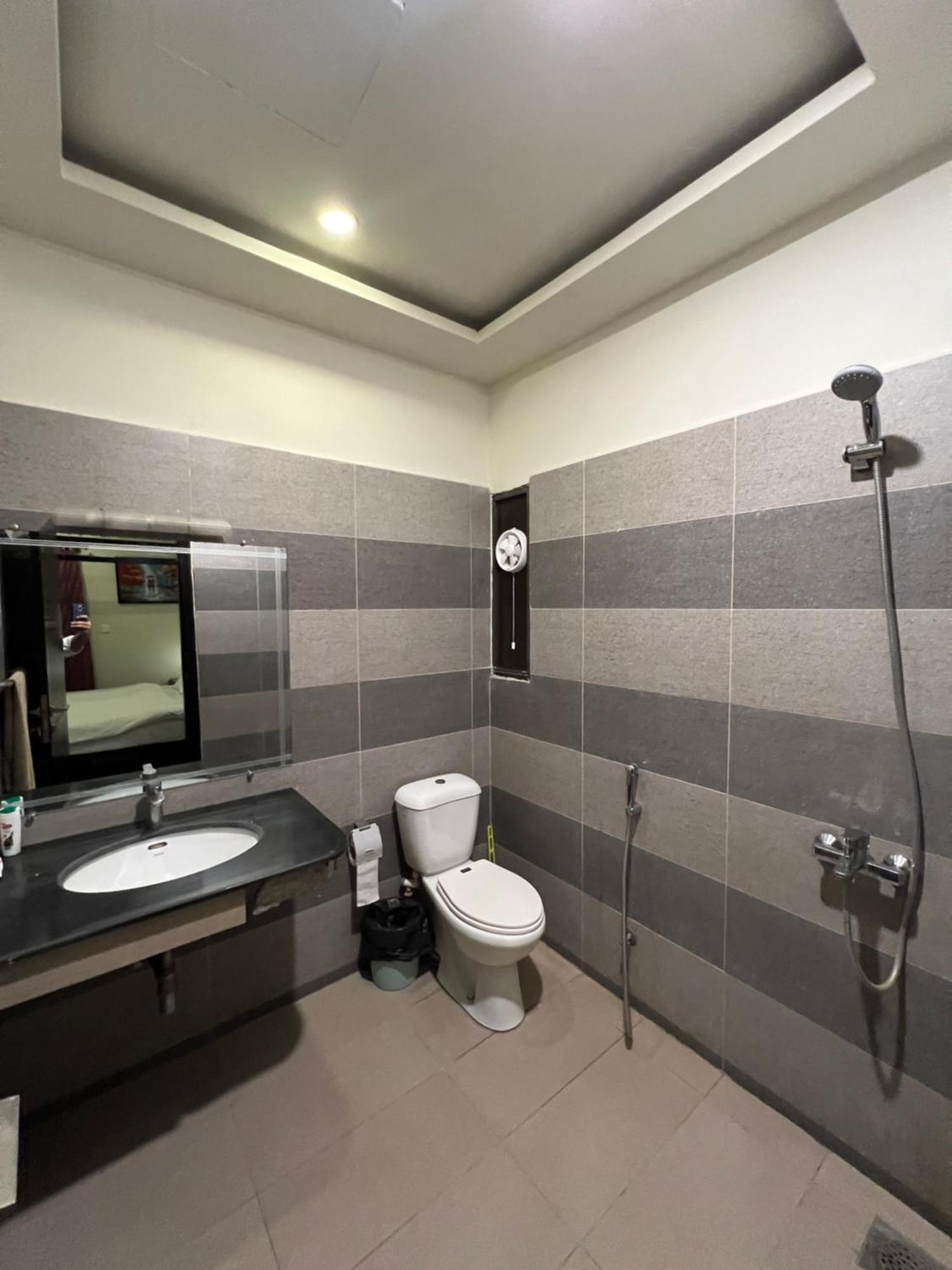 Serenity Corner 4 Bhk Исламабад Экстерьер фото